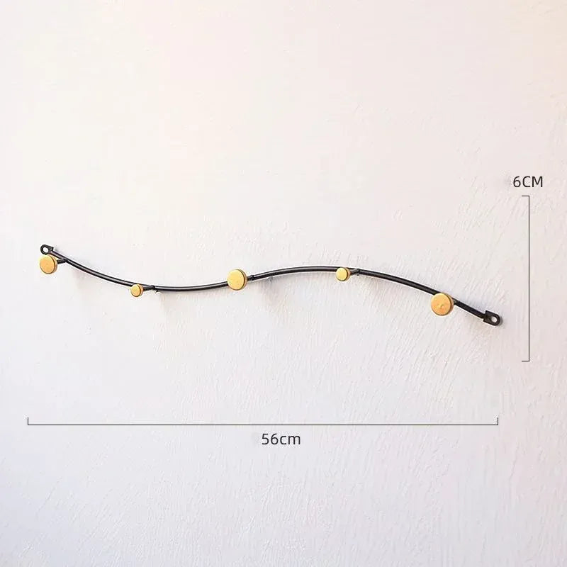 Porte-manteau mural design - Maintenez une entrée organisée avec style Noir forme S