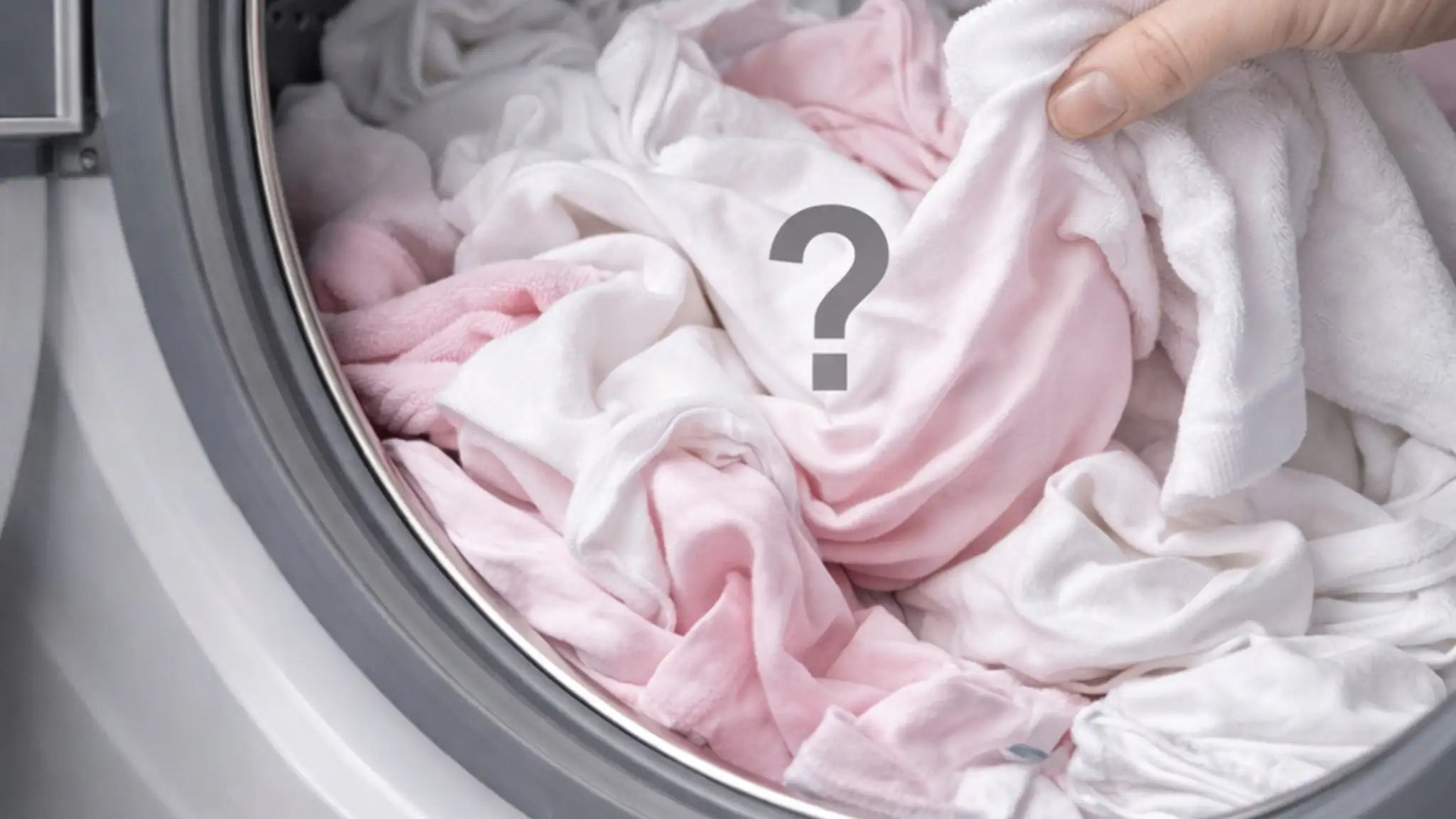 Comment récupérer du linge blanc qui a déteint en rose Bild