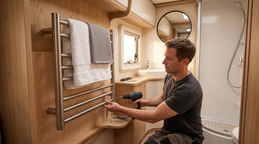 Comment choisir et installer un sèche-serviette dans un camping-car ou un van aménagé ?