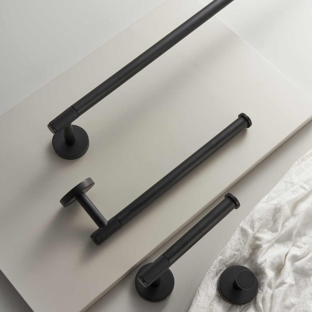 Accessoires de salle de bain laiton massif moleté