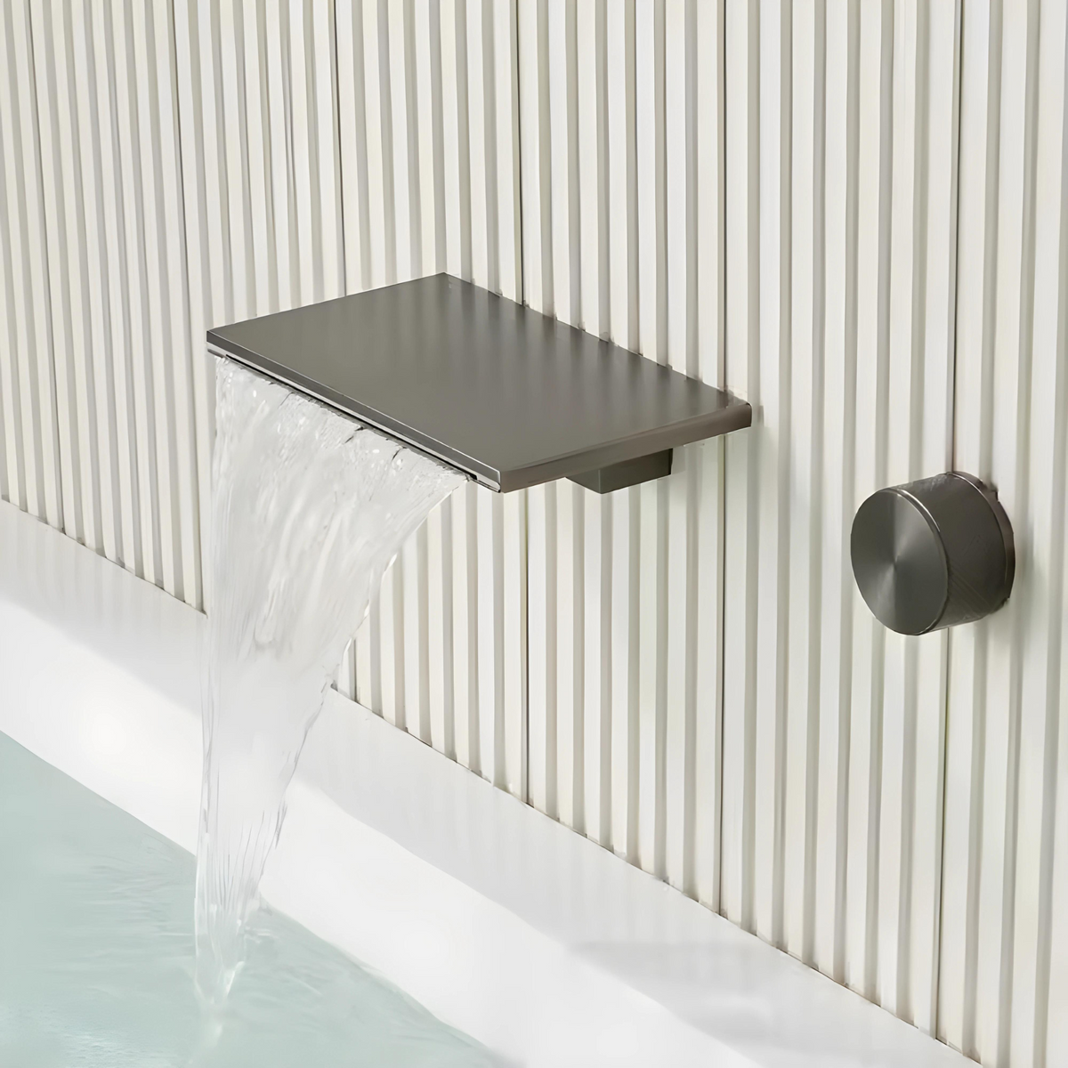 Cinabro Robinet de Lavabo Mural Moleté Compact, 5 Finitions