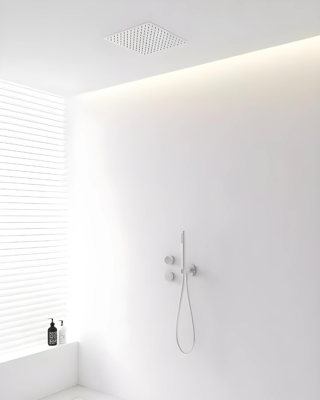 Colonne de douche encastrée plafond texture moletée