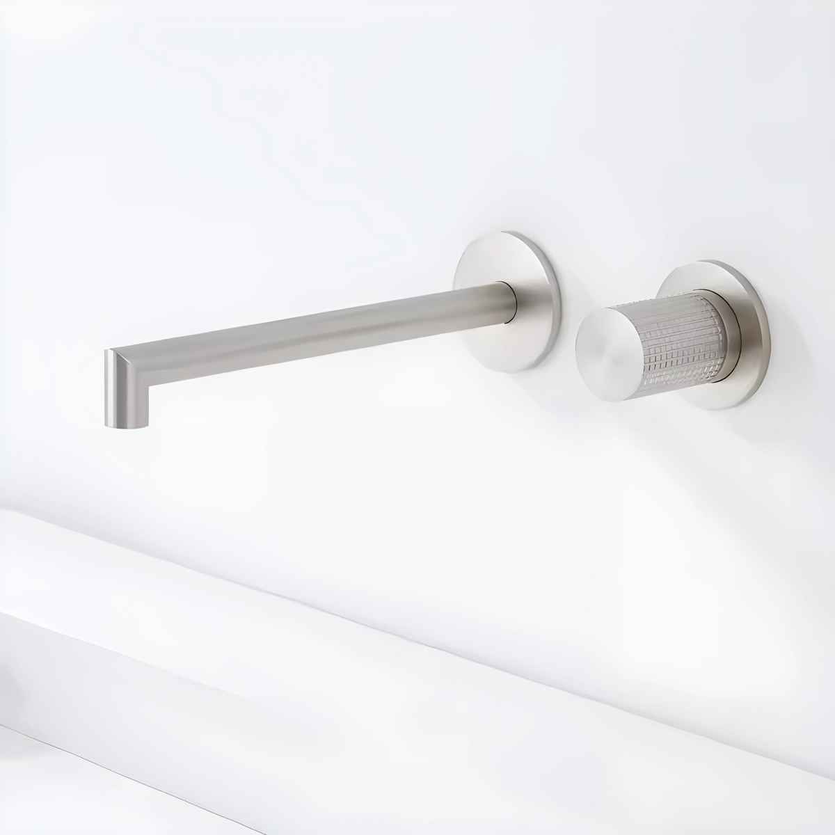Mica Robinet de Lavabo Mural Moleté, 5 Finitions