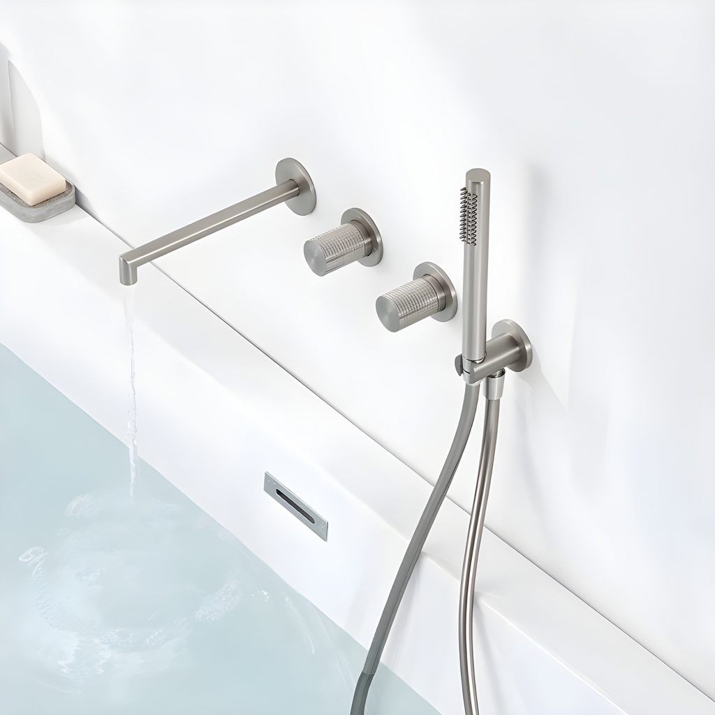 Robinet de baignoire encastré finition striée
