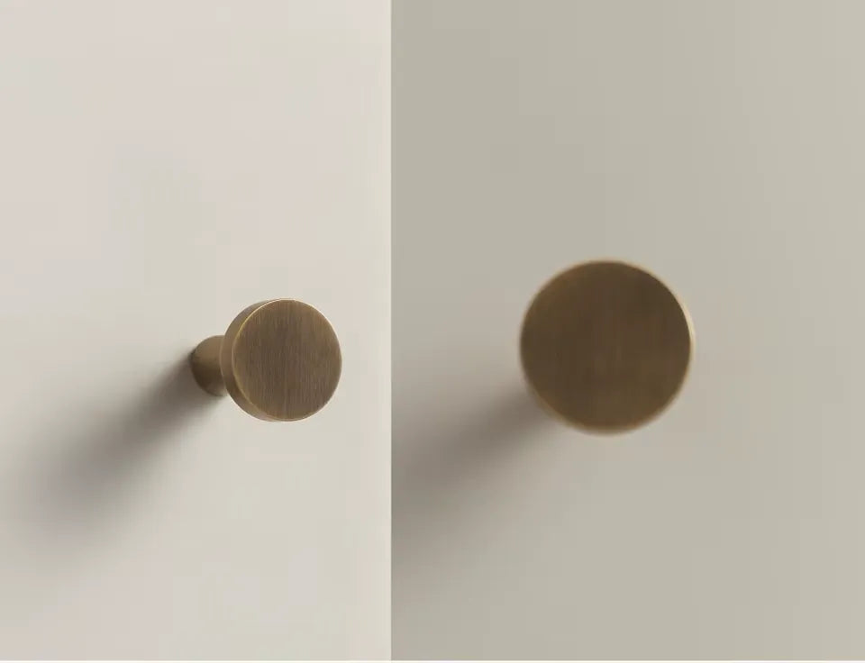 Wandhaken aus massivem Messing - 5 Oberflächen, 20 mm oder 32 mm