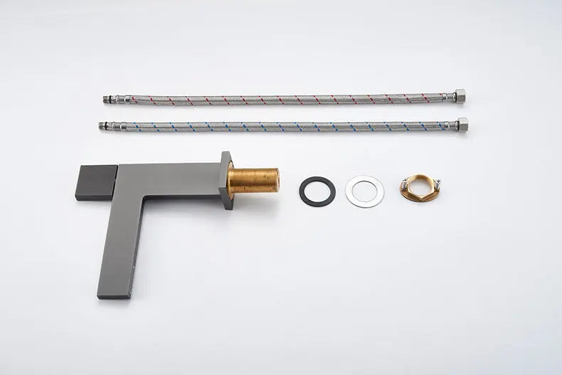 Mitigeur de lavabo sur plan 2 finitions