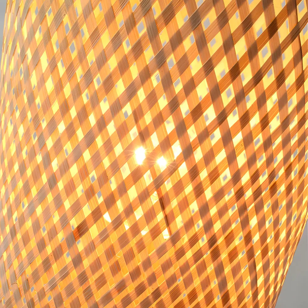 Lampadaire tressé en rotin VIMEA