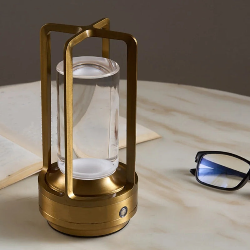 Lampe originale à poser AUDACIA