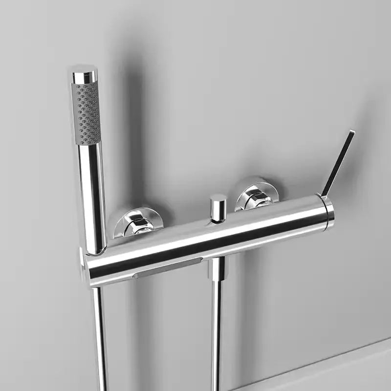 Mitigeur de baignoire mural chrome