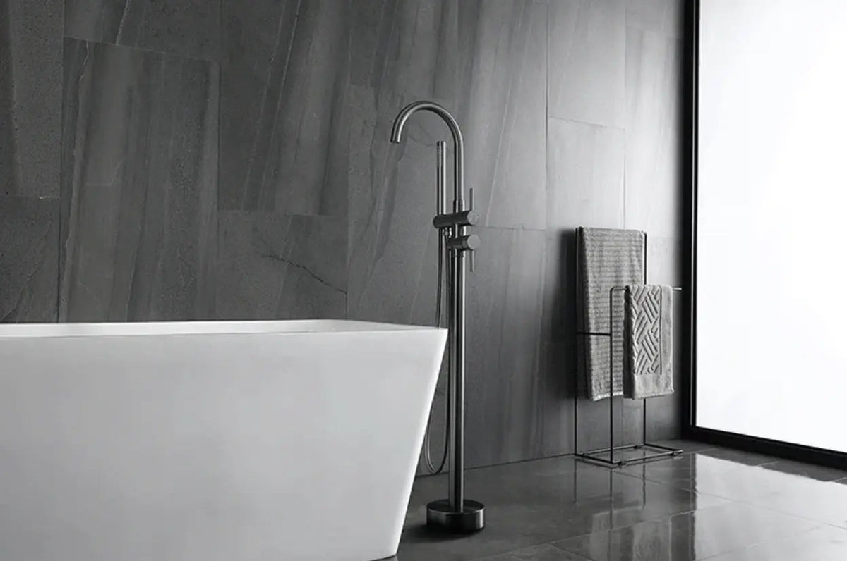 Mitigeur de baignoire sur pied anthracite