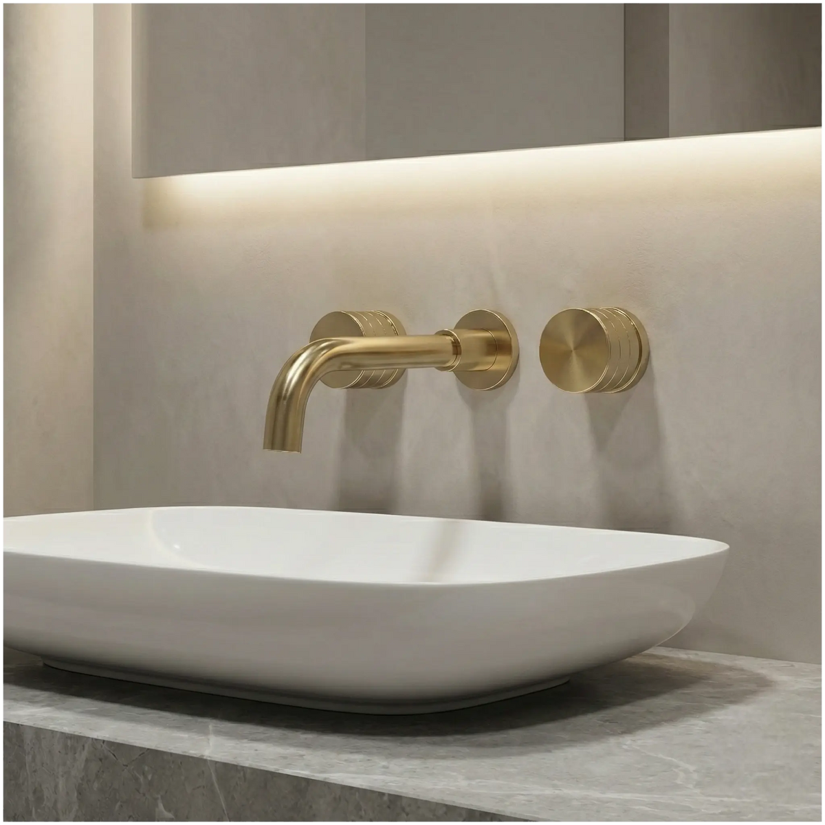 Mitigeur de lavabo encastré or brossé