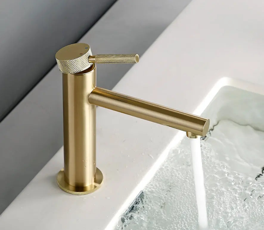 Mitigeur de lavabo générique or brossé