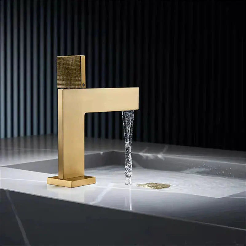 Mitigeur de lavabo sur plan 2 finitions