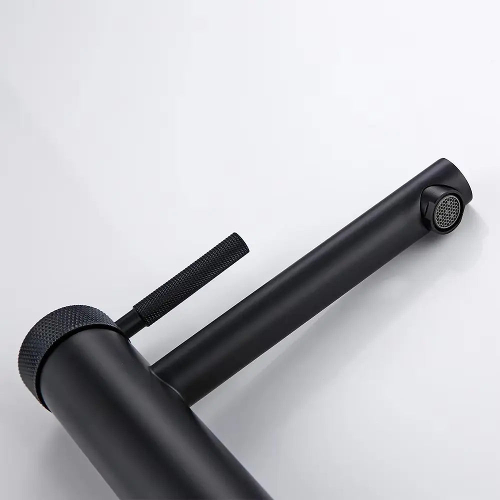 Mitigeur de lavabo générique noir mat