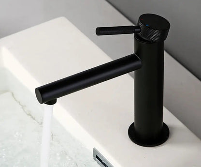 Mitigeur de lavabo générique noir mat