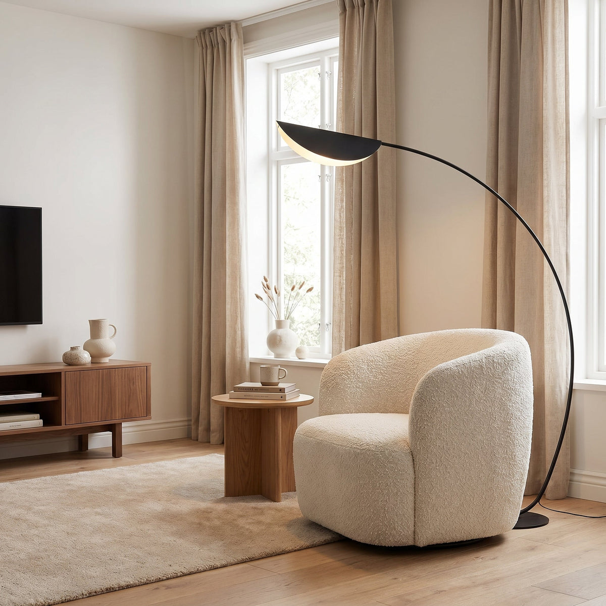 Lampadaire arc noir minimaliste GRAFICA