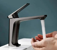 Mitigeur de Lavabo Sur Plan GRANATO | 3 Finitions