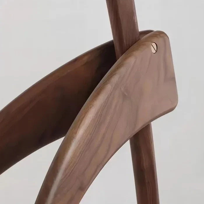 Lampadaire en bois abat-jour suspendu LUCERNA