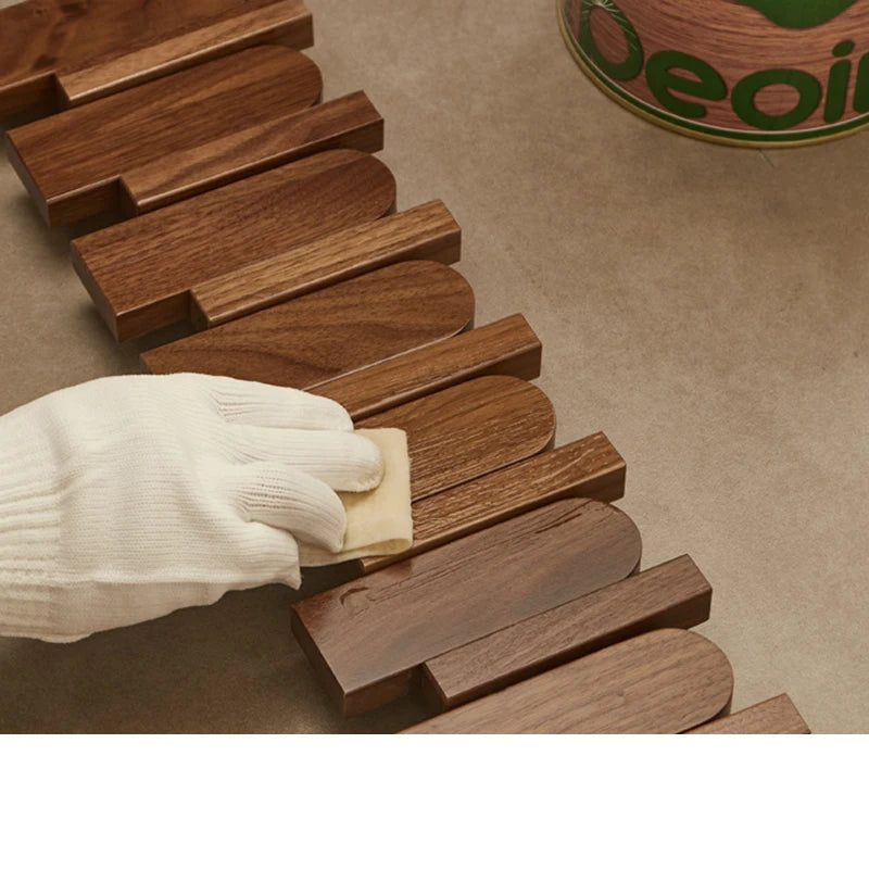 porte-manteau bois mural esthétique nordique : Style nordique et rangement élégant