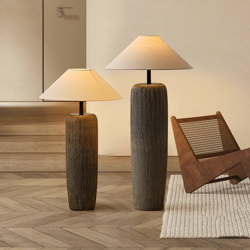 Lampadaire bois sculpté nature et élégance SILVANA
