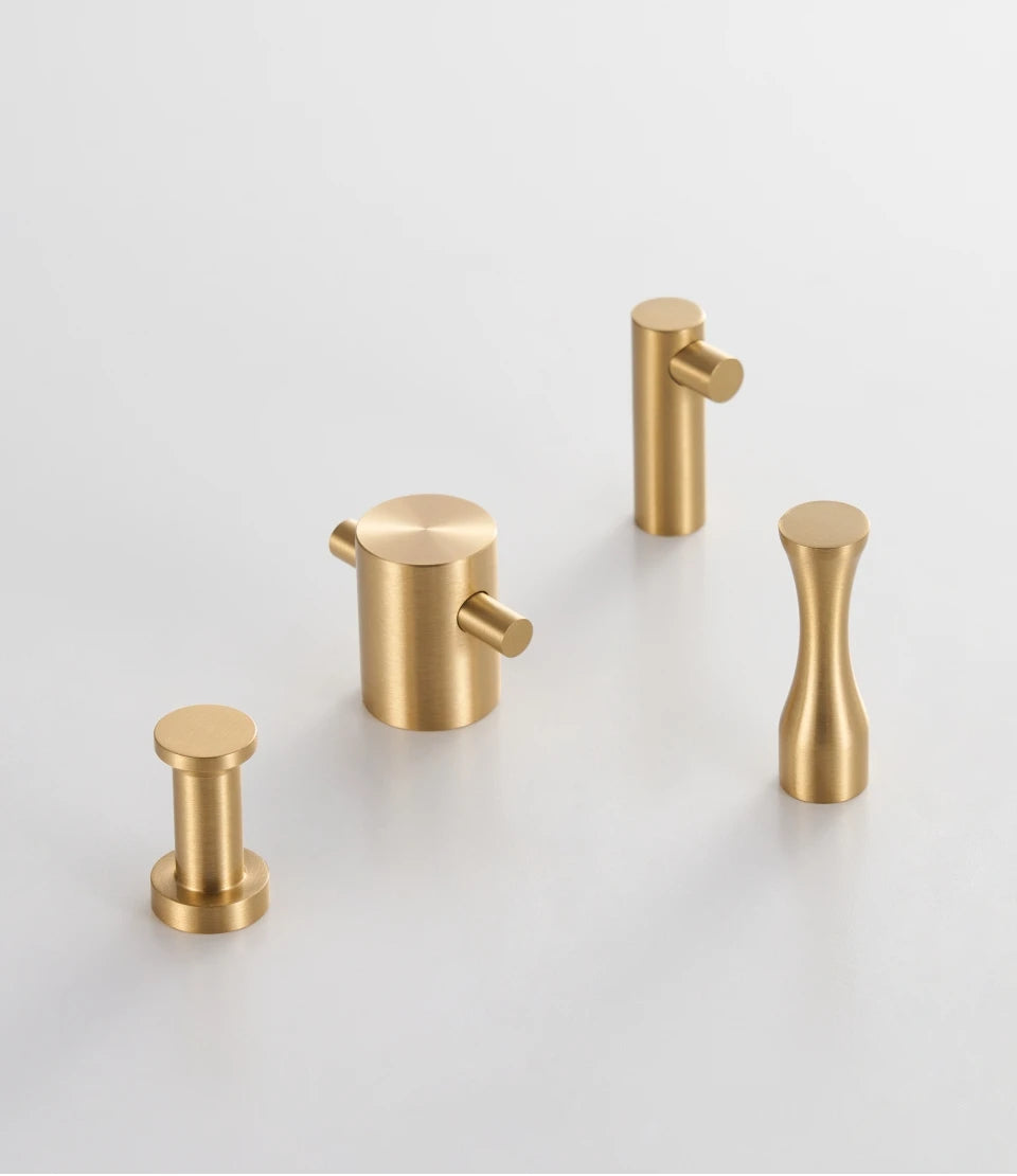 Wandhaken aus gebürstetem Messing - 4 originelle Designs