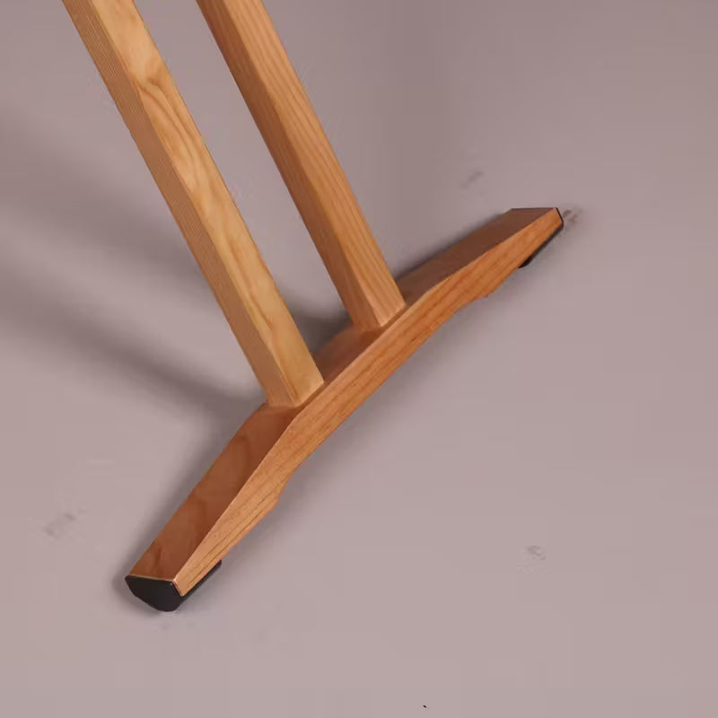 Table de repassage en bois robuste et ergonomique
