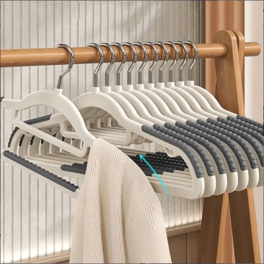 Cintre plastique antidérapant  – lot de 10 pièces - Aeraly
