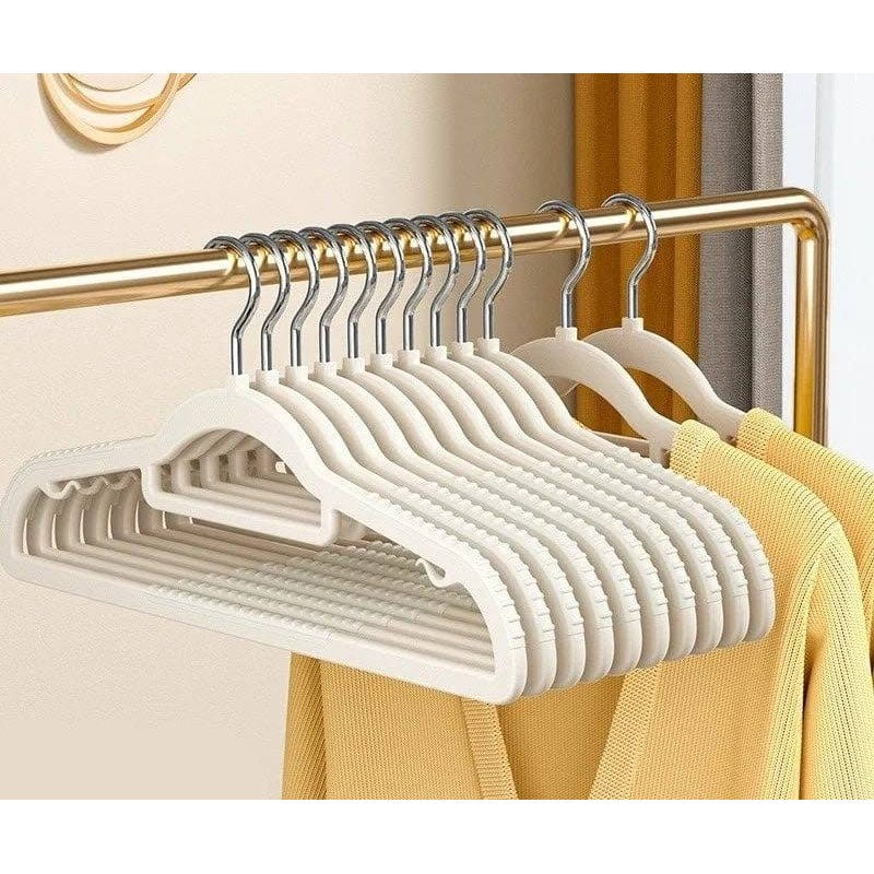 Cintre plastique antidérapant  – lot de 10 pièces - Aeraly