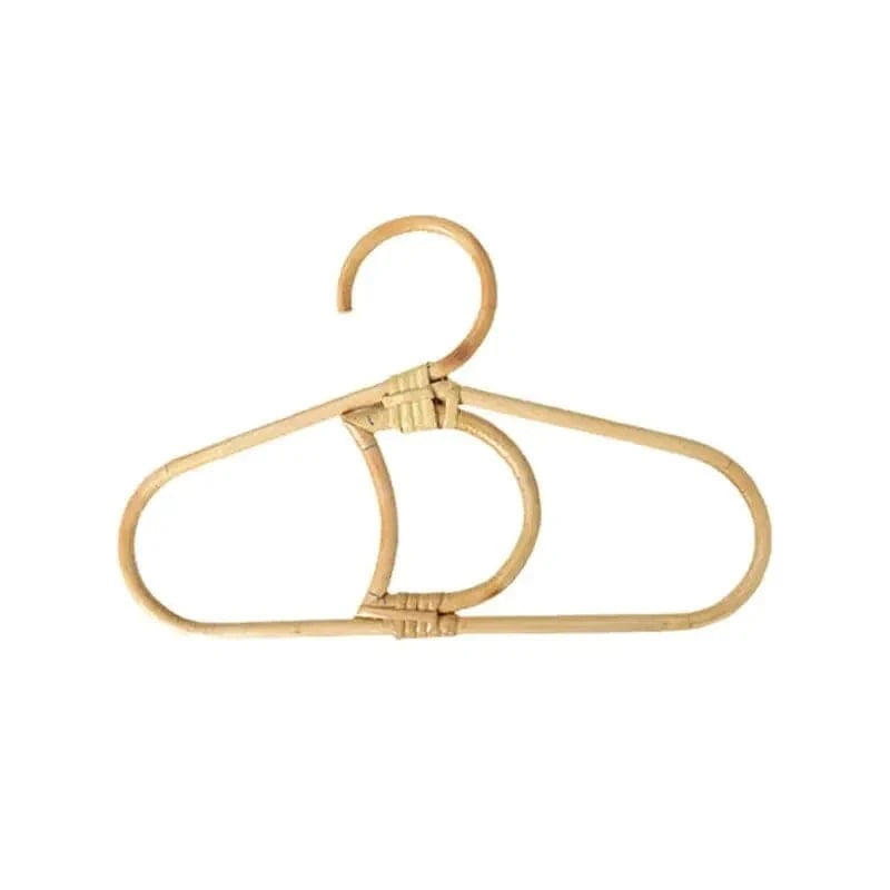 Cintre Rotin Bébé – Élégant & Fait Main Style 1