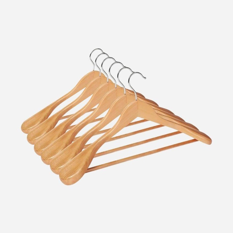 Ensemble cintres bois massif antidérapants - Lot de 6 - Aeraly