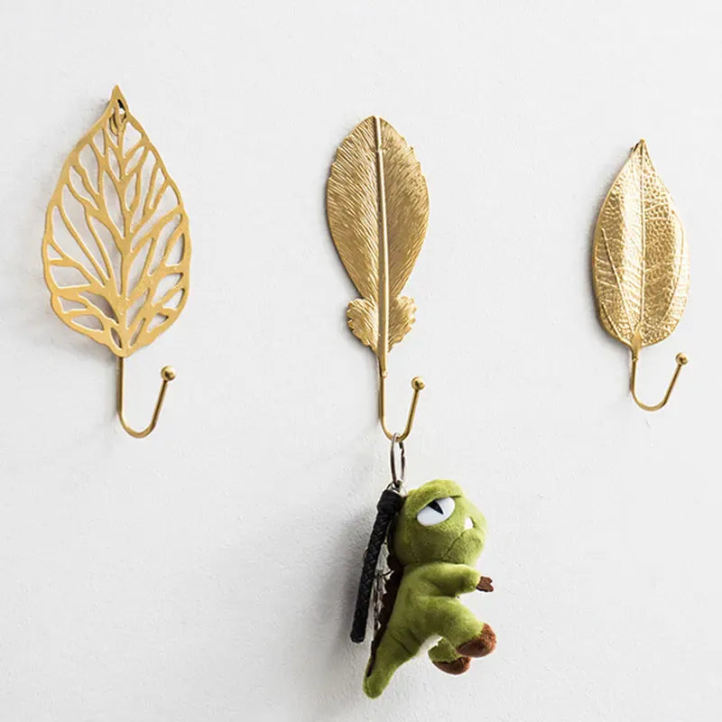 crochet mural forme feuille or luxe sac main manteau