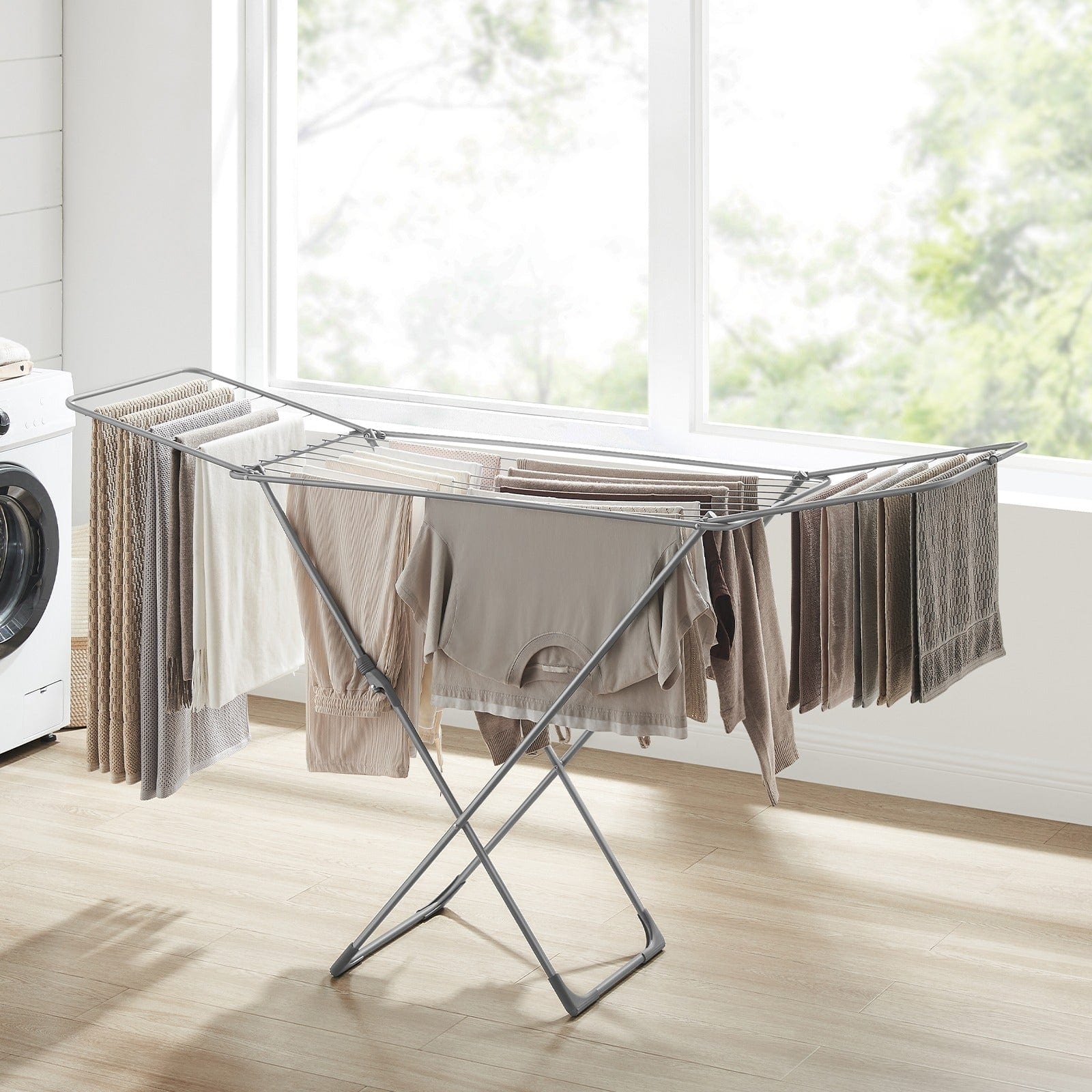 Étendoir à linge solide pliable en acier – grande capacité et séchage naturel Gris