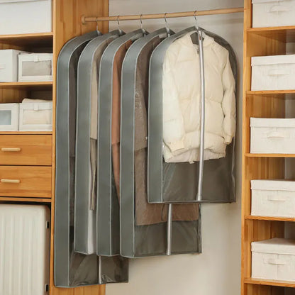 Housse protection vêtements épais placard