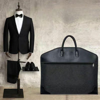 Housse pour vêtements hommes luxe - Protégez vos vêtements avec style et efficacité - Aéraly