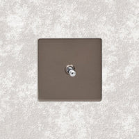 Bronze Simple