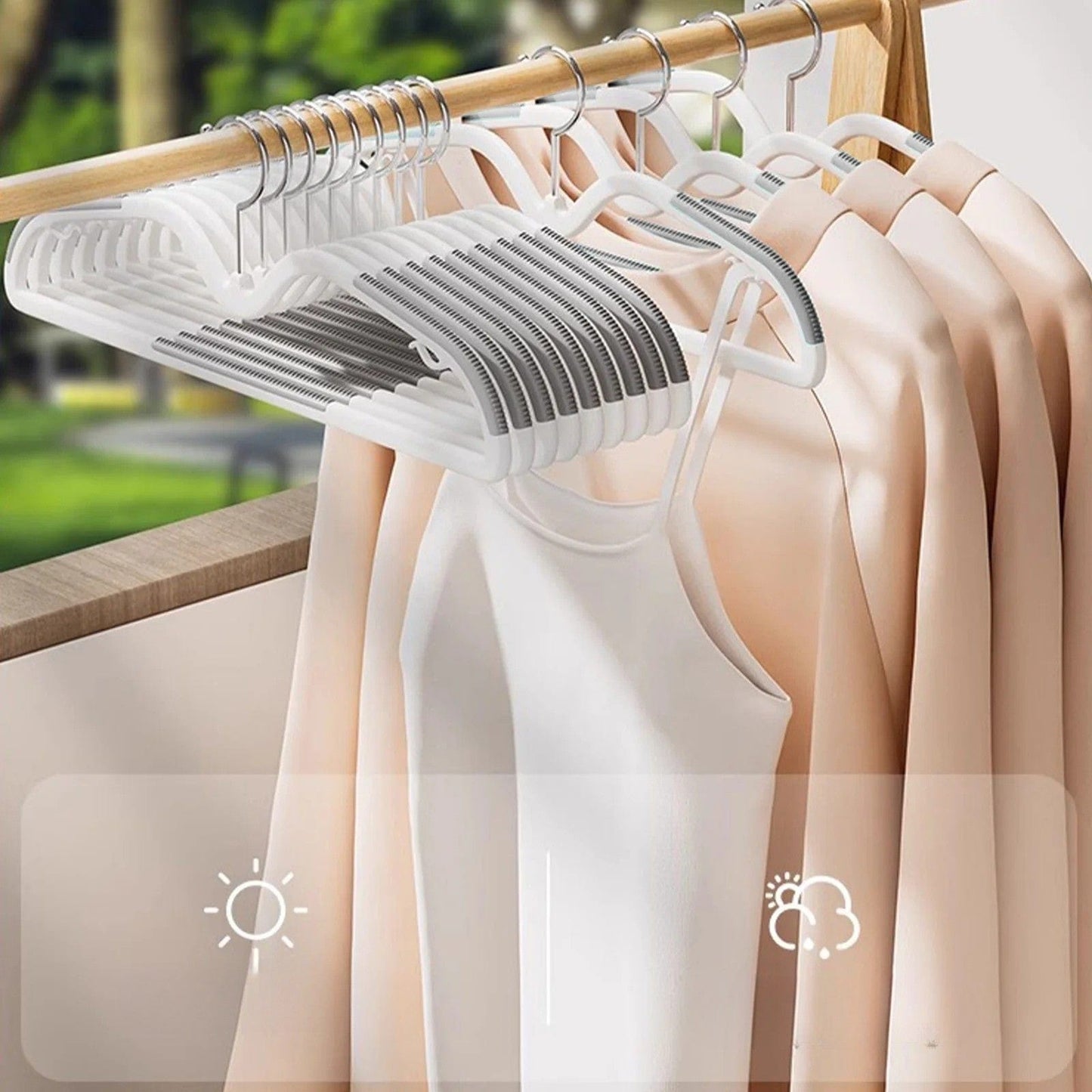 Lot de cintres plastiques antidérapants pivotants – 10 pièces