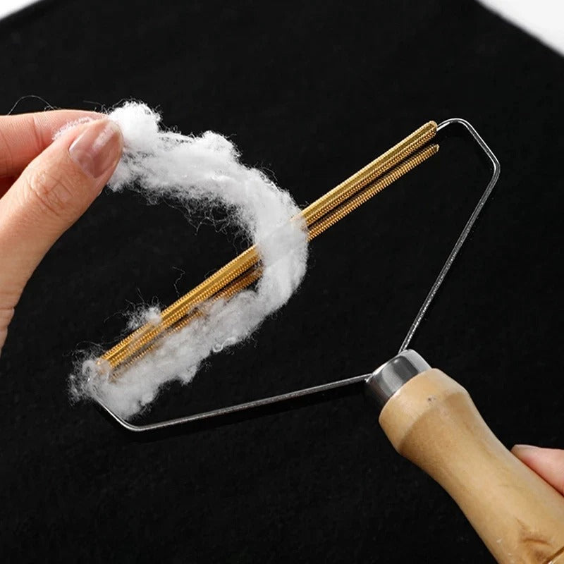 Brosse pour vêtement - Simplifiez le soin de votre garde-robe - Aéraly