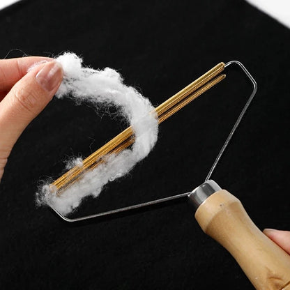 Brosse pour vêtement - Simplifiez le soin de votre garde-robe - Aéraly