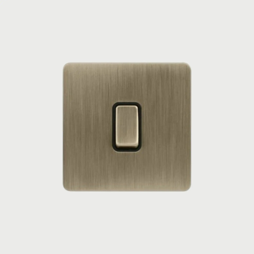interrupteur bouton plat simple bronze brossé