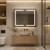 LUMBRA – LED-Spiegelschrank 70 cm, integrierte Steckdose, verstellbare Einlegeböden, Weiß