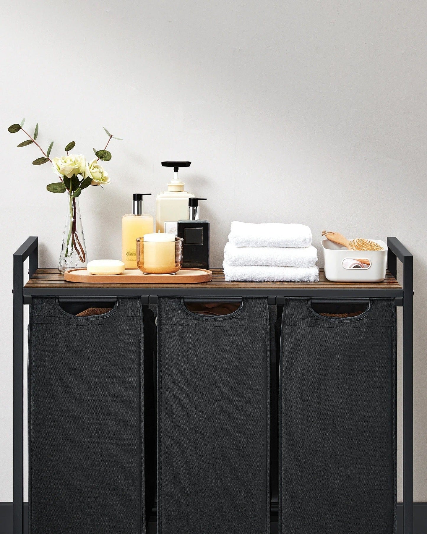 Panier à linge 3 compartiments avec étagère – Robuste et pratique