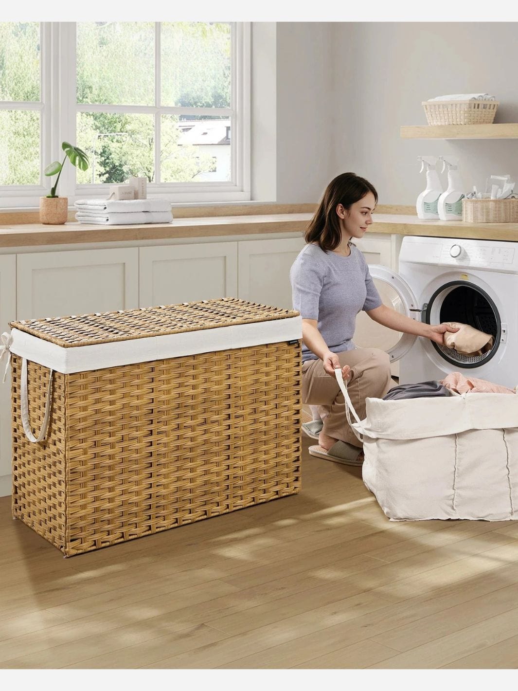 Panier de rangement 200L pour linge sale avec couvercle: Pratique, spacieux et élégant pour ordonner votre intérieur Wooden Color / 200 L