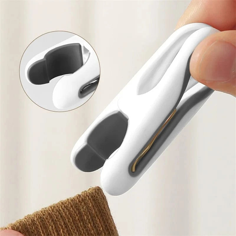 Petite pince en plastique design pour linge et vêtements d’enfants