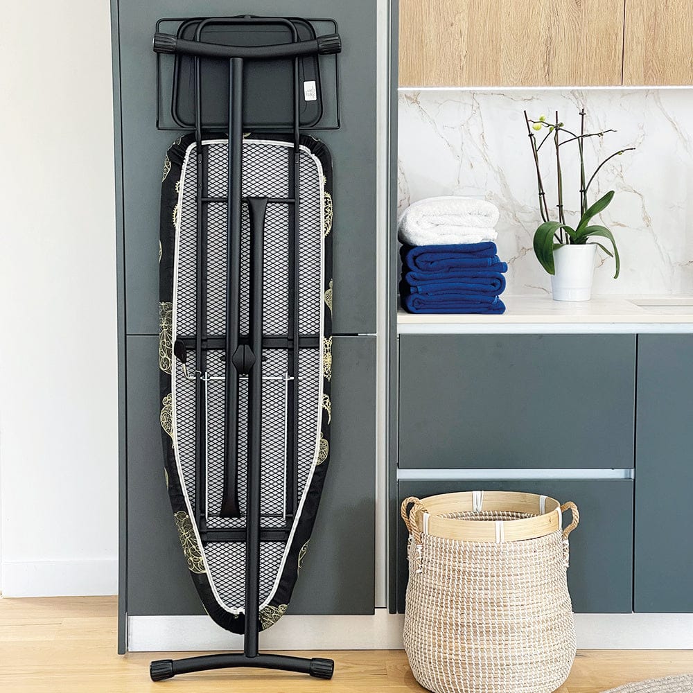 Planche à repasser pliable grande surface Noir