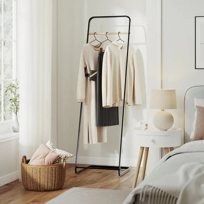 porte-manteau métal gain place entrée - Pratique pour Gagner de la Place