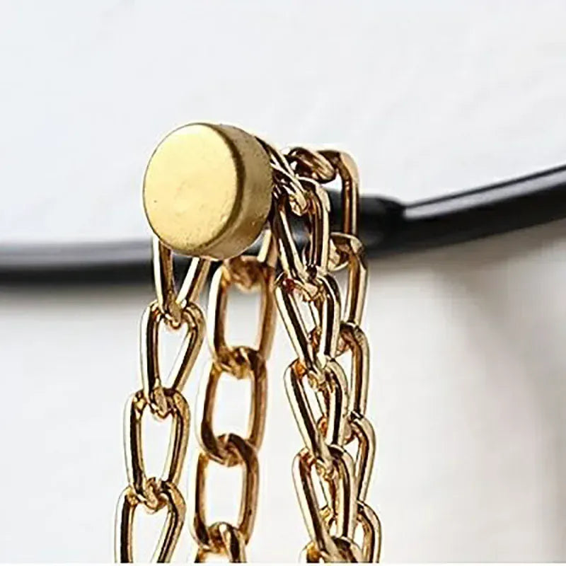 Porte-manteau mural design - Maintenez une entrée organisée avec style