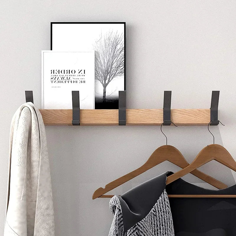 Porte manteau mural nordique en bois et aluminium – Élégance et praticité - Aéraly
