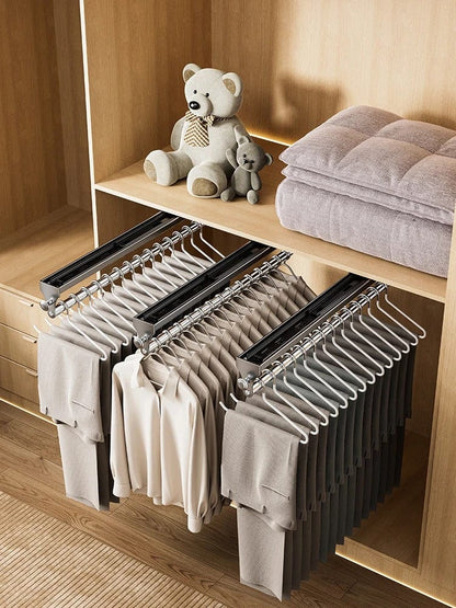 Porte pantalon coulissant – tringle extractible pour dressing