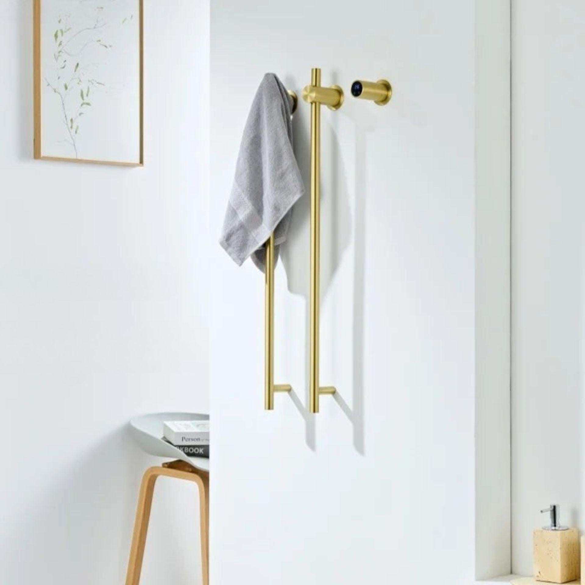 Porte-serviettes chauffant salle de bain