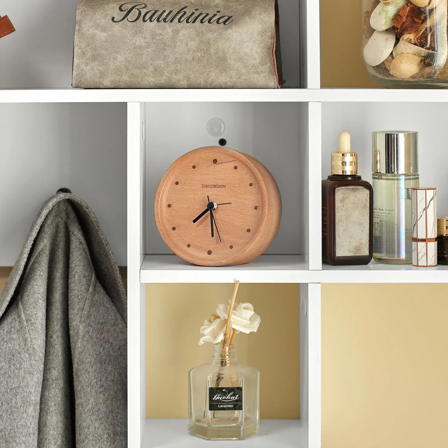 Portemanteau étagère murale avec compartiments et crochets Blanc